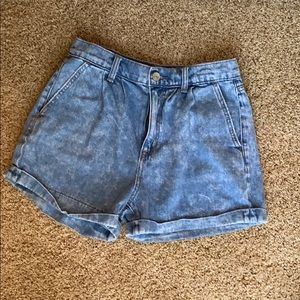Size 2 American Eagle mom shorts